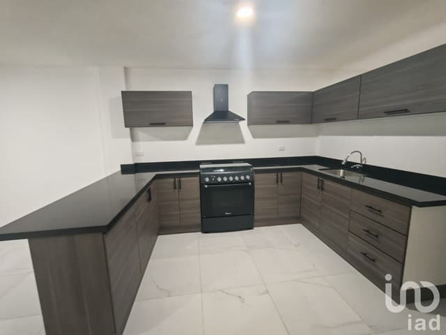 EXCELENTE OPORTUNIDAD CASA EN VENTA FRACC. REAL DE CORTES SAN PEDRO CHOLULA