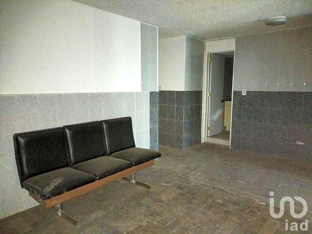 Oficina y/o consultorios en Renta en Del Valle Sur, Benito Juárez, CDMX. Enfrente de Hospital.