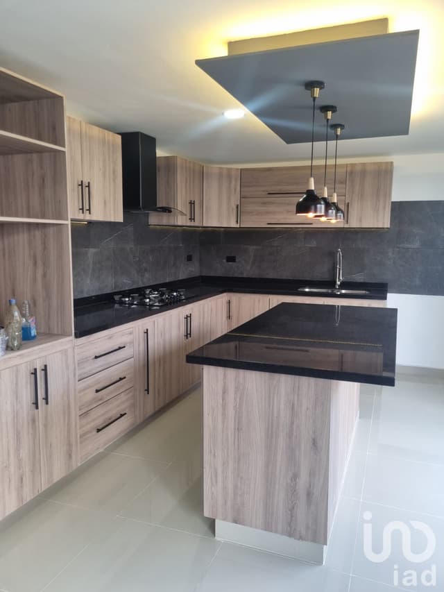 CASA EN VENTA LOMAS DE ANGELÓPOLIS PUEBLA