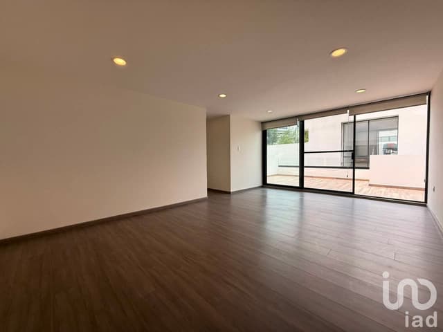 CASA EN RENTA EN LOMAS DE ANGELOPOLIS, GRAN RESERVA