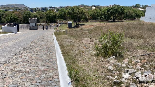 Venta de terreno Cavalls 3