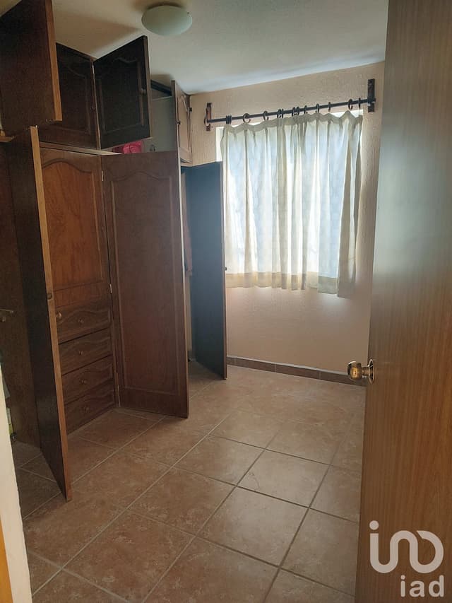 CASA EN CONDOMINIO CON ALBERCA RESIDENCIAL EL ENCANTO EN VILLAS DE XOCHITEPEC EN CHINCONCUAC MORELOS