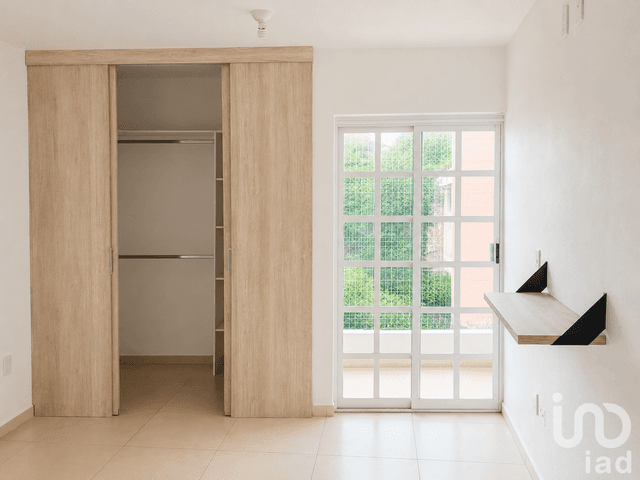 Casa en Querétaro con Departamentos y Lofts en Venta Ingreso Comprobable de $43,000 al Mes