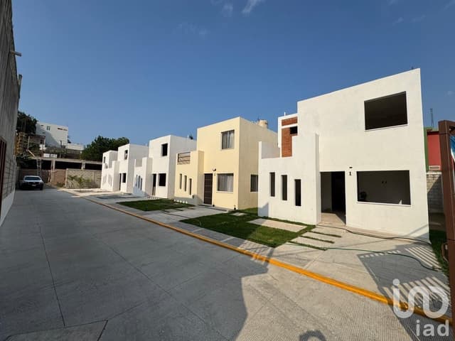SE VENDEN CASAS NUEVAS SECTOR PETROMEX