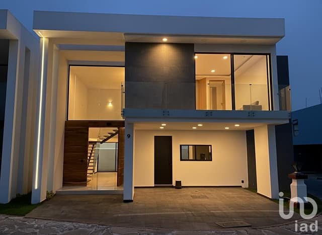 Casa en Venta en Fraccionamiento, en Ramal de la Tijera Tlajomulco de Zúñiga Guadalajara Jalisco