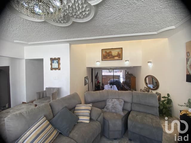 Casa en venta en Otranto 2610 Providencia, Guadalajara