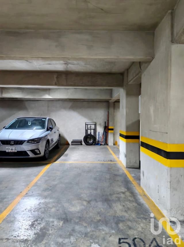 Departamento en Venta, 2 Recamaras en Col. Nápoles
