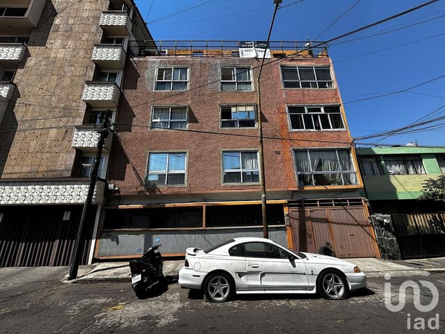Departamento en VENTA en Colonia El Prado, entre Río Churubusco y Ermita.