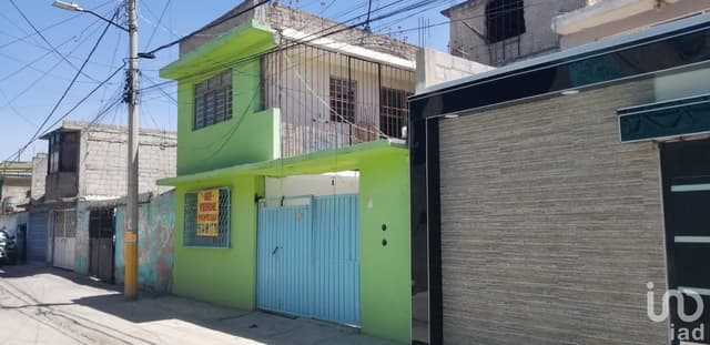 Venta de casa a 6 cuadras del metro Ciudad Azteca, en San Agustín, Ecatepec de Morelos.