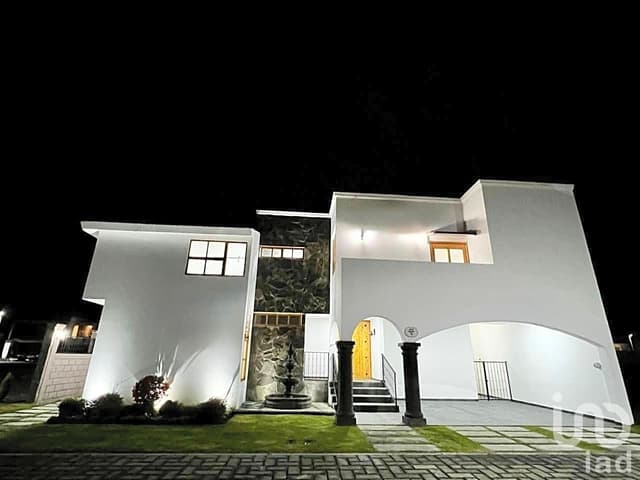 SE VENDE HERMOSA CASA EN ATLIXCO PUEBLA