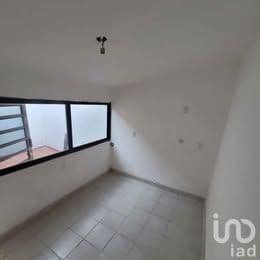 CASA SOLA EN VENTA EN IZTACALCO, CDMX
