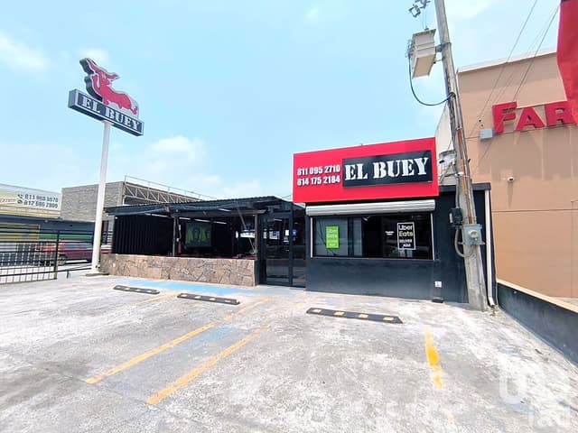Venta Terreno Comercial en Cumbres Elite