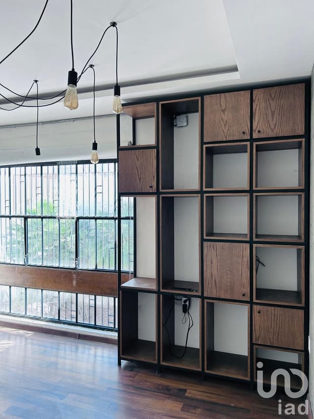 CASA EN VENTA FRENTE AL PARQUE ALCALDE