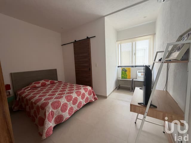 Casa en Venta Residencial Río by Cumbres, 4 recámaras, alberca