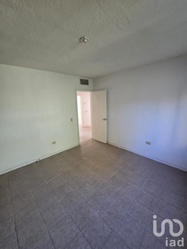 Colegio México 2126, 32538 Juárez, Chih.