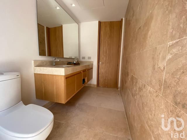 DEPARTAMENTO EN VENTA CON AMENIDADES DE LUJO EN PUERTO CANCUN