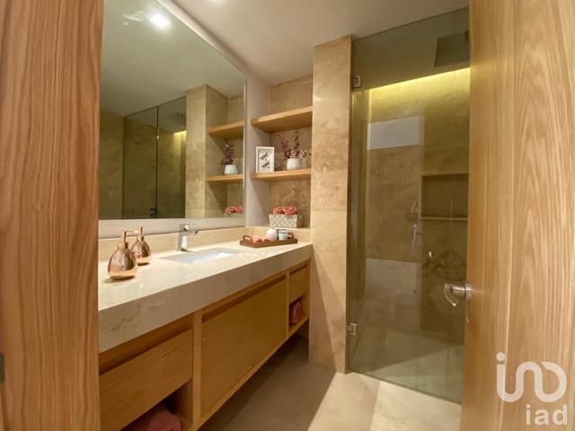 DEPARTAMENTO EN VENTA CON AMENIDADES DE LUJO EN PUERTO CANCUN