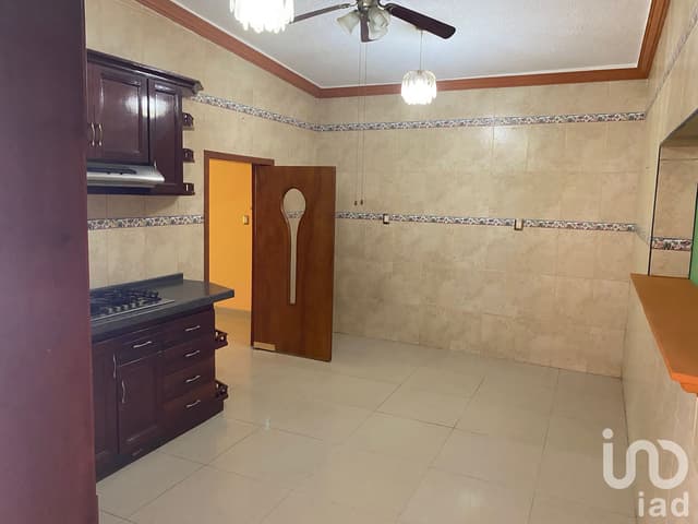 CASA EN VENTA EN LAS DELICIAS, TUXTLA GUTIERREZ