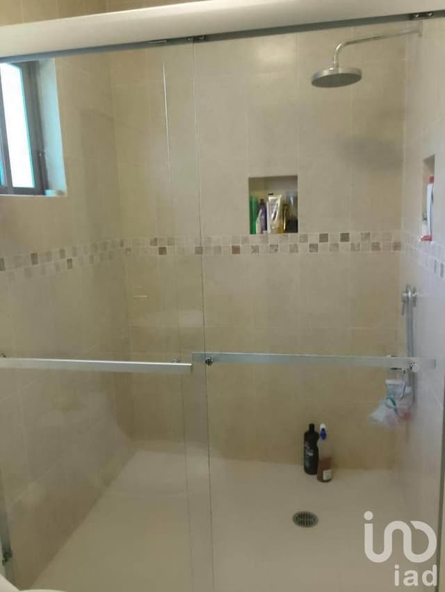 VENTA DE CASA EN JARDINES DE LAS FLORES TUXTLA GUTIERREZ