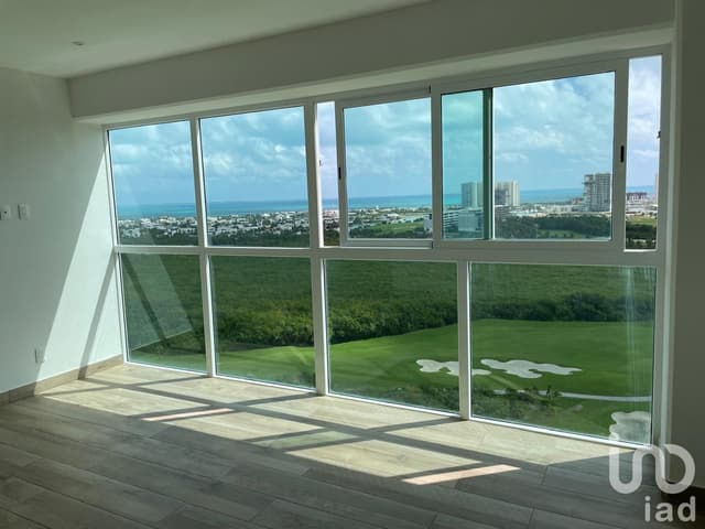DEPARTAMENTO EN VENTA EN ISOLA CANCUN