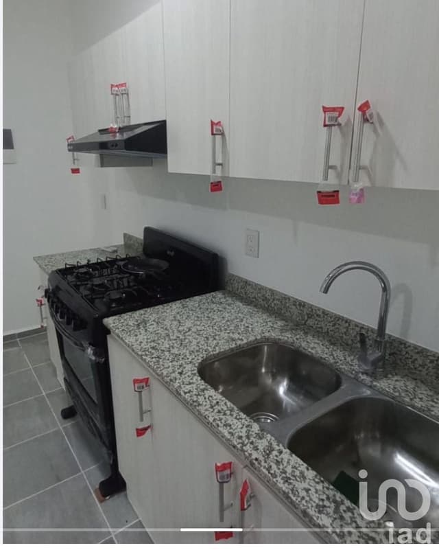 VENTA DE DEPARTEMENTO EN JARDINES DE MAYAKOBA
