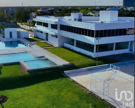 VENTA DE CASA EN RESIDENCIAL EN BRISA VIA CUMBRES, CANCUN