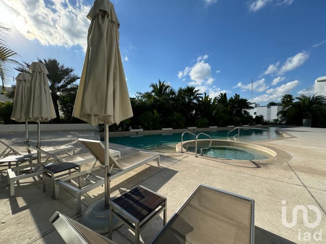 VENTA DE DEPARTAMENTO EN CUMBRES TOWERS, CANCUN