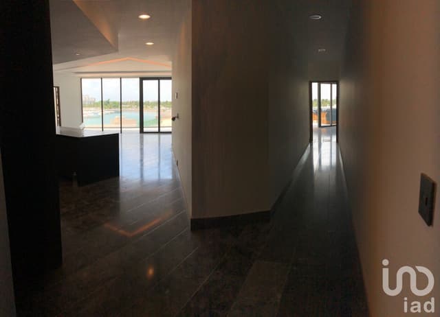 DEPARTAMENTO EN VENTA EN PUERTO CANCUN QUINTANA ROO