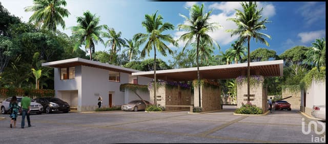 LOTE EN VENTA RESIDENCIAL SOBRE AVENIDA HUAYACAN EN CANCUN QUINTANA ROO