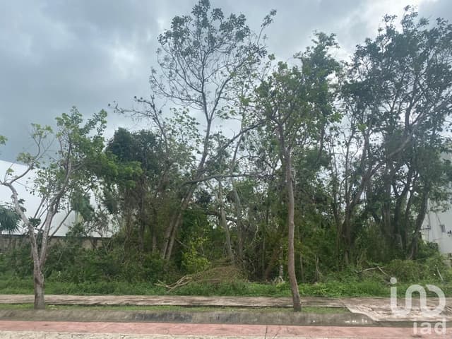 VENTA DE TERRENO EN LAGOS DEL SOL CANCUN QUINTANA ROO