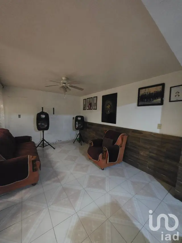 CASA EN VENTA EN FRACCIONAMIENTO EMILIANO ZAPATA 1A. SECCIÓN, ECATEPEC DE MORELOS