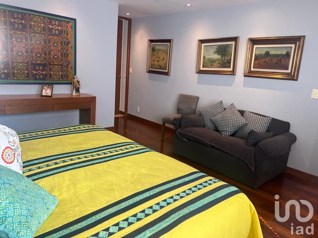 OPORTUNIDAD VENDO PRECIOSA RESIDENCIA TECAMACHALCO COMPLETAMENTE REMODELADA