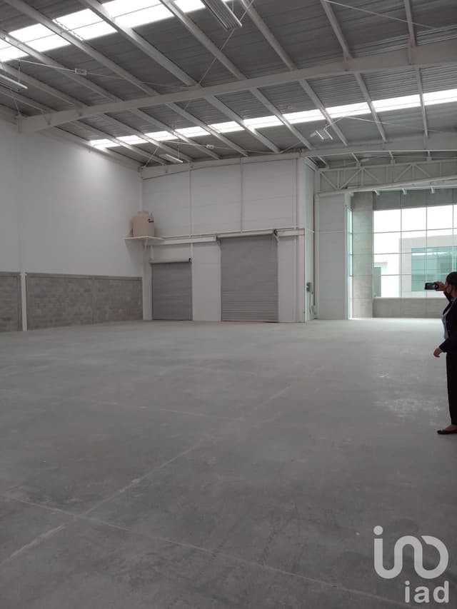 Renta Nave Industrial El Marques Queretaro. A 150 m. autopista 57 Queretaro- CDMX