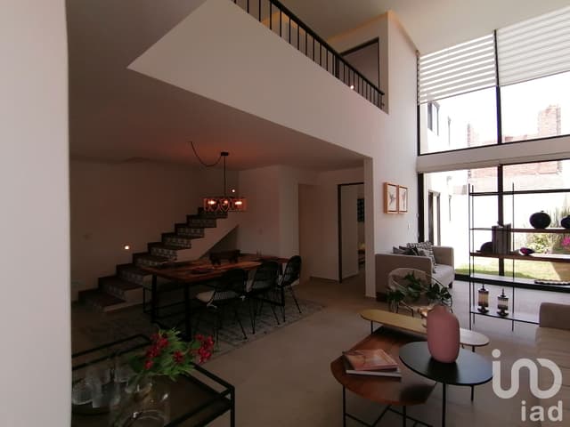 Casa en Venta San Miguel de Allende. Zirandaro Recámara en planta baja