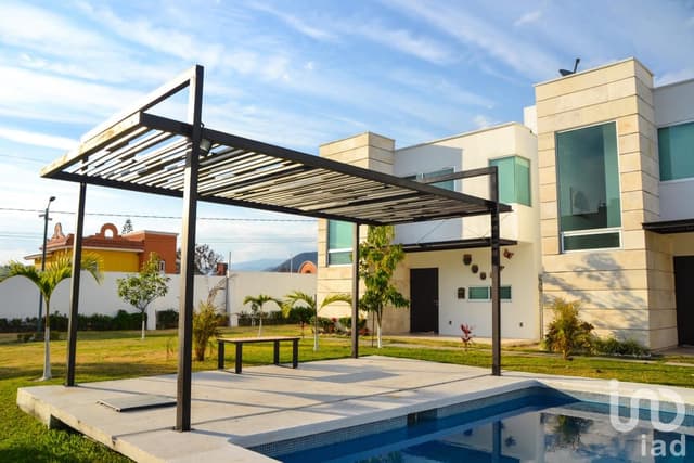 Casa nueva en privada con vigilancia , ideal para vacacionar Oaxtepec Morelos