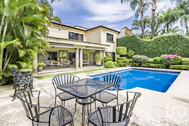 Casa en Venta en Privada Zona Dorada Cuernavaca Morelos