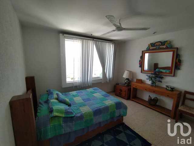 Se vende departamento en las Brisas Diamante con vista panorámica a la Bahia Acapulco