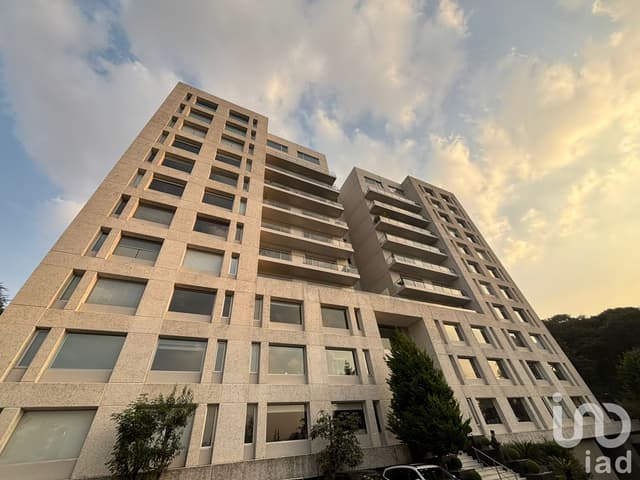 Se renta departamento en Bosque Real en el Condominio Real del Marquez