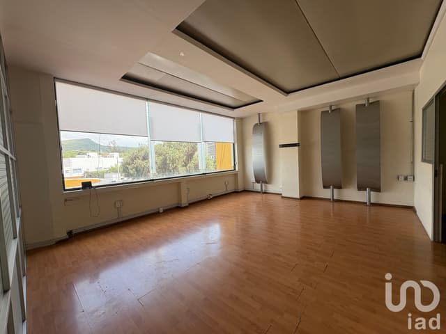 Se renta oficina de dos niveles en edificio en Valle de San Javier, Pachuca, Hidalgo