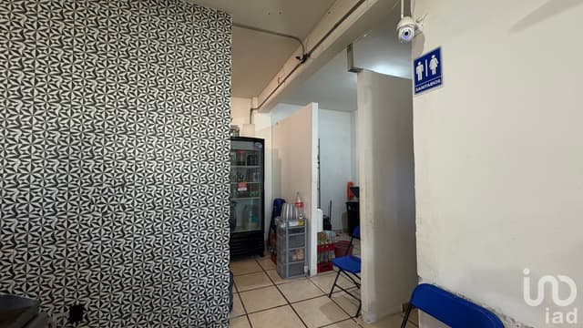 Se renta local comercial, en la colonia Plutarco Elías, Calles, Pachuca, Hidalgo.
