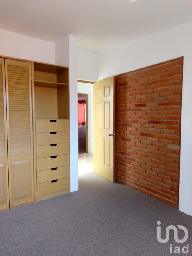 RENTA DE CASA EN TLALMIMILOLPAN, TOLUCA