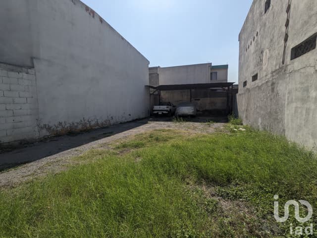 Terreno en venta Fracc. Bernardo Reyes en Monterrey