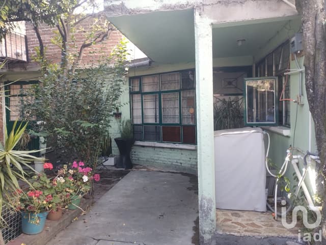 VENDO CASA EN SAN PEDRO XALPA , AZCAPOTZALCO