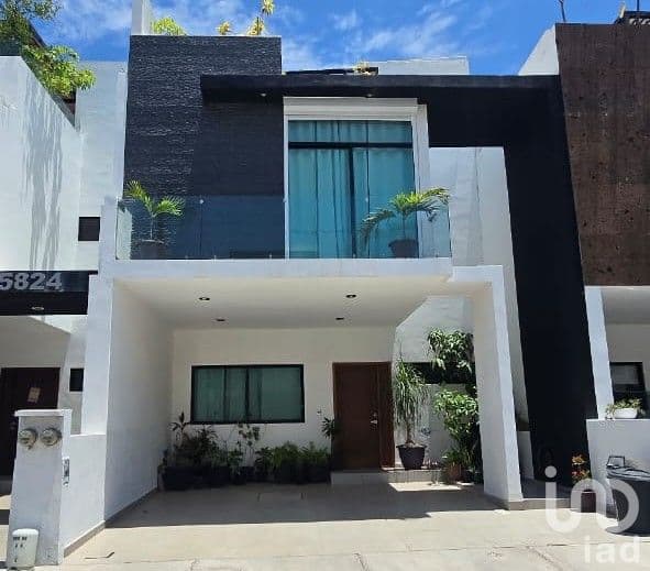 Se vende casa en Real del Valle, Mazatlán, Sinaloa.