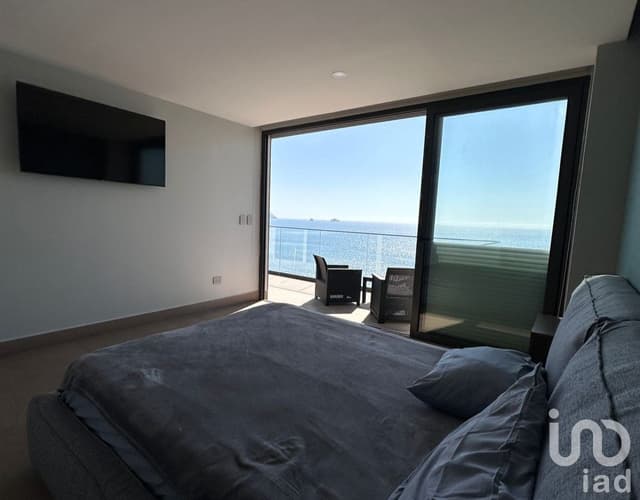 Se vende Departamento en Malecón, Mazatlán, Sinaloa.