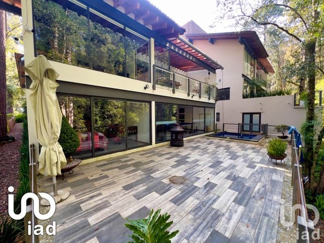 Casa en Venta en Avándaro, Valle de Bravo, Mexico
