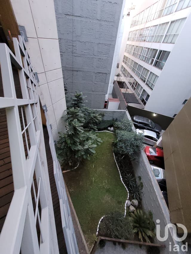 Departamento en venta con balcón en Insurgentes Cuicuilco, Coyoacán