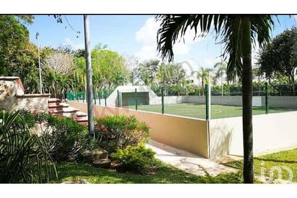 VENTA DE CASA DE 3 RECÁMARAS MAS ESTUDIO EN JARDINES DEL SUR 3, CANCÚN QUINTANA ROO