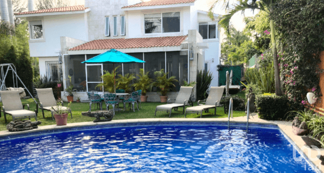 Casa en venta en Fraccionamiento Lomas de Cocoyoc, Morelos