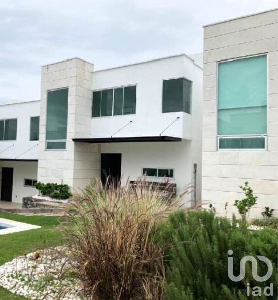 Casa en Venta, Fraccionamiento Cerrada del Bosque, Oaxtepec, Morelos